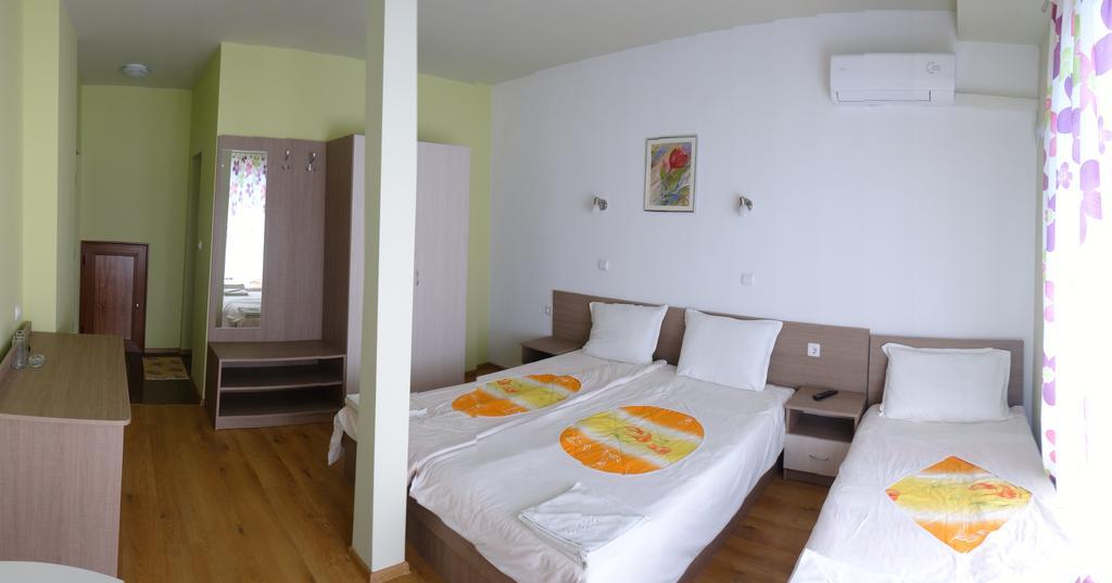 Guest House Rosa Kiten  Ruang foto